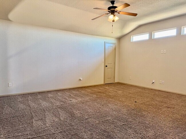 Building Photo - 1409 San Miguel Ct