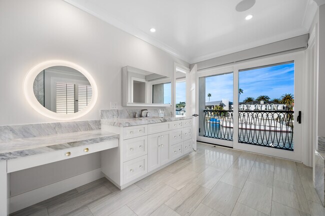 Building Photo - 45 Linda Isle