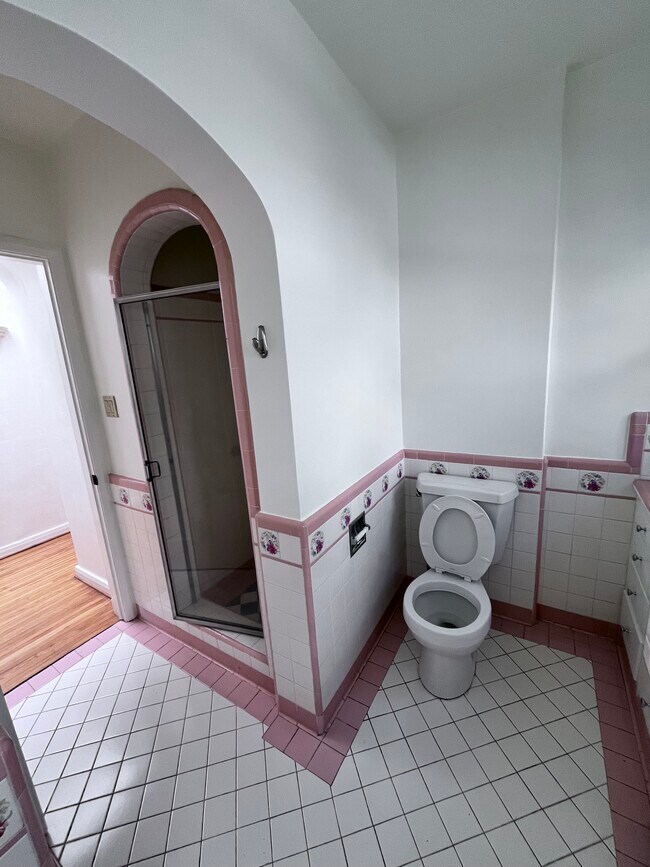 Building Photo - 11563 Hesby St