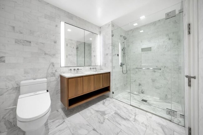 Building Photo - 1 bedroom in New York NY 10002