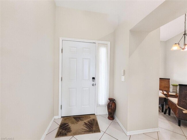 Building Photo - 8175 Celeste Dr