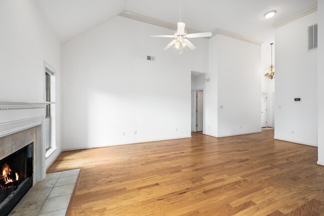 Building Photo - 2520 Stonecreek Trail