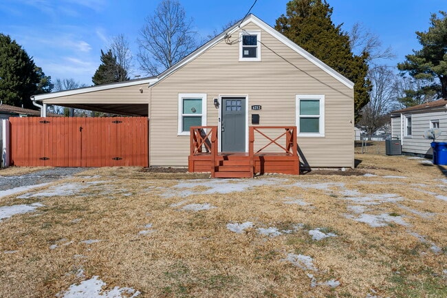 Building Photo - 4212 Bart St