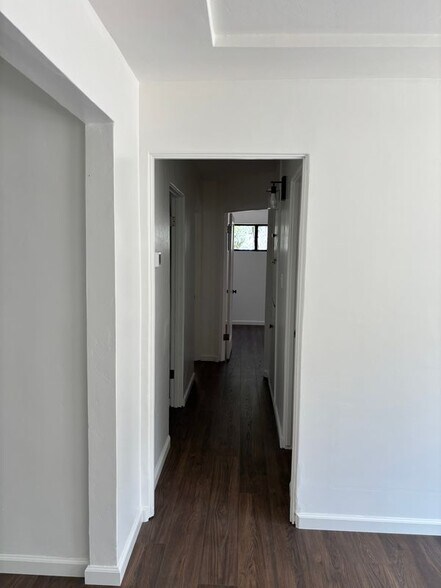 Building Photo - 4315 Bonillo Dr
