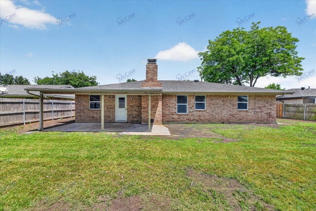 Building Photo - 312 Anita Ave