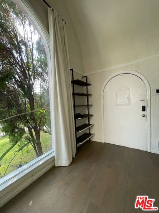 Building Photo - 459 S Holt Ave