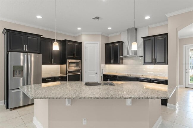 Building Photo - 13833 Behring Ave