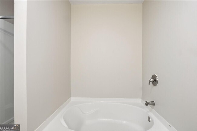 Building Photo - 5630 Lawley Rd