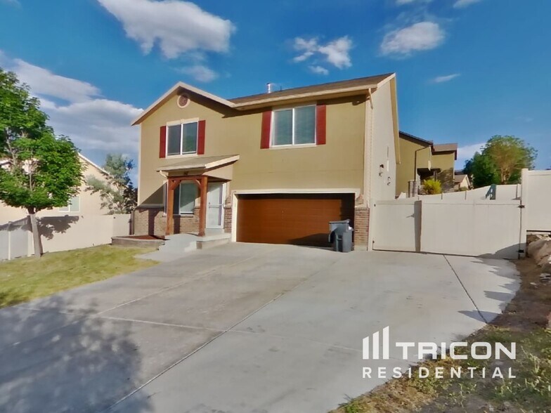 Building Photo - 147 Kestrel Dr