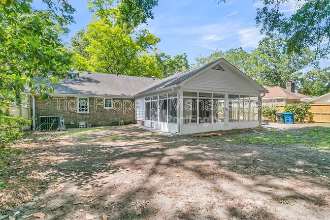 Building Photo - 109 Runnymede Ln