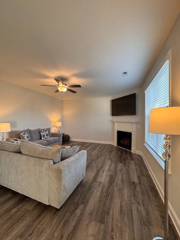 Building Photo - Spacious 4-Bed, 2.5-Bath Home in Woodruff ...
