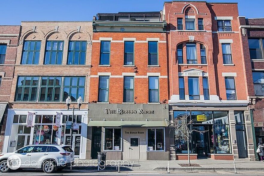 Primary Photo - 1470 N Milwaukee Ave
