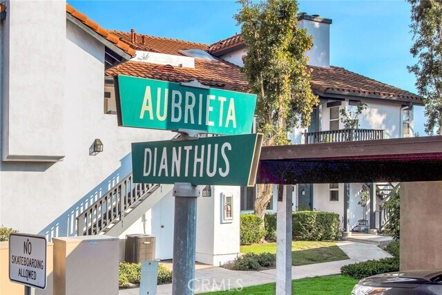 Building Photo - 5 Aubrieta