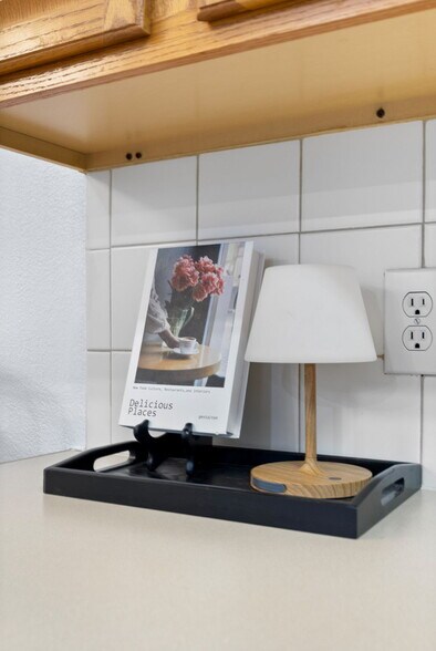 Building Photo - 4835 Crown Dr