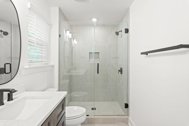 Building Photo - Stunning New Construction Townhome