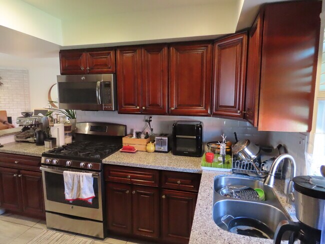 Building Photo - 11337 Nebraska Ave