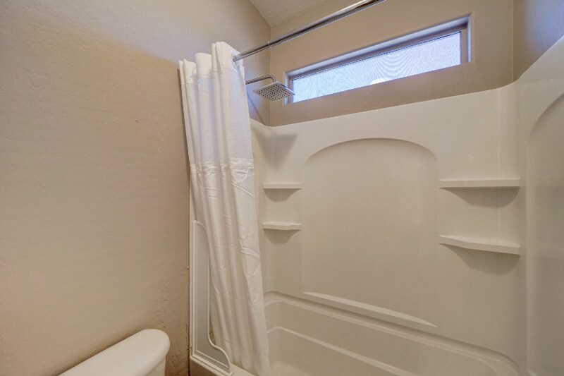 Building Photo - 10223 W Raymond St