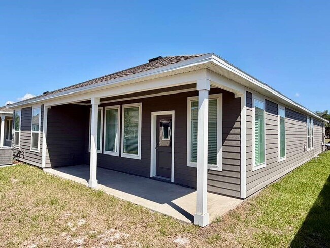 Building Photo - 5111 Natalia Dr