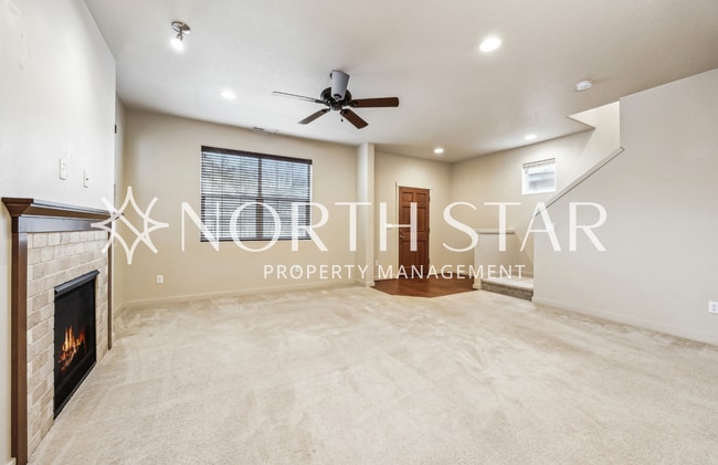 Building Photo - Vaulted Ceilings, Modern Finishes & Easy Living