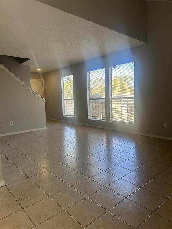 Building Photo - 4807 Putters Cove