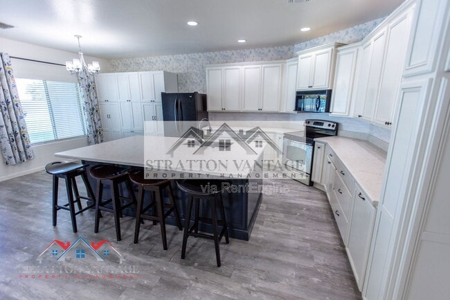 Building Photo - 21748 E Escalante Rd