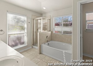 Building Photo - 26115 Starling Hill