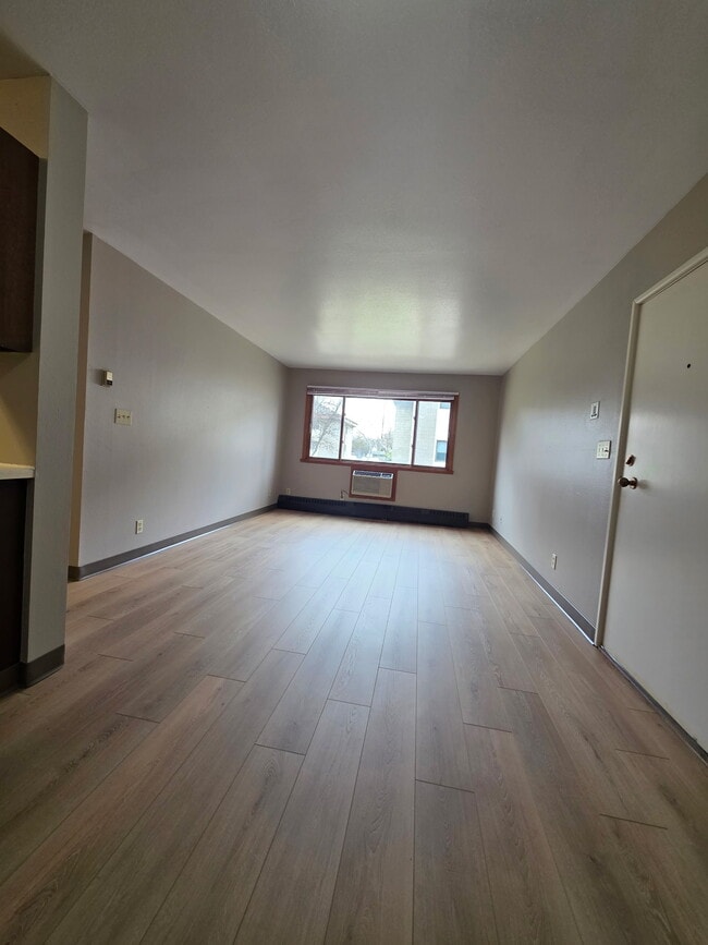 Building Photo - Liberty Lights Apartments C