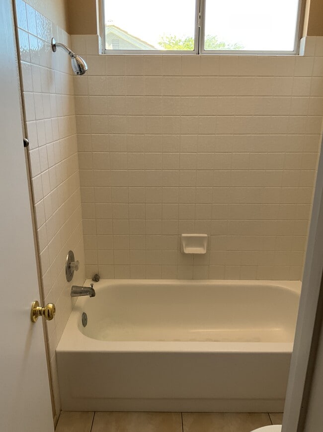 Building Photo - 6500 Fresh Meadows Ln