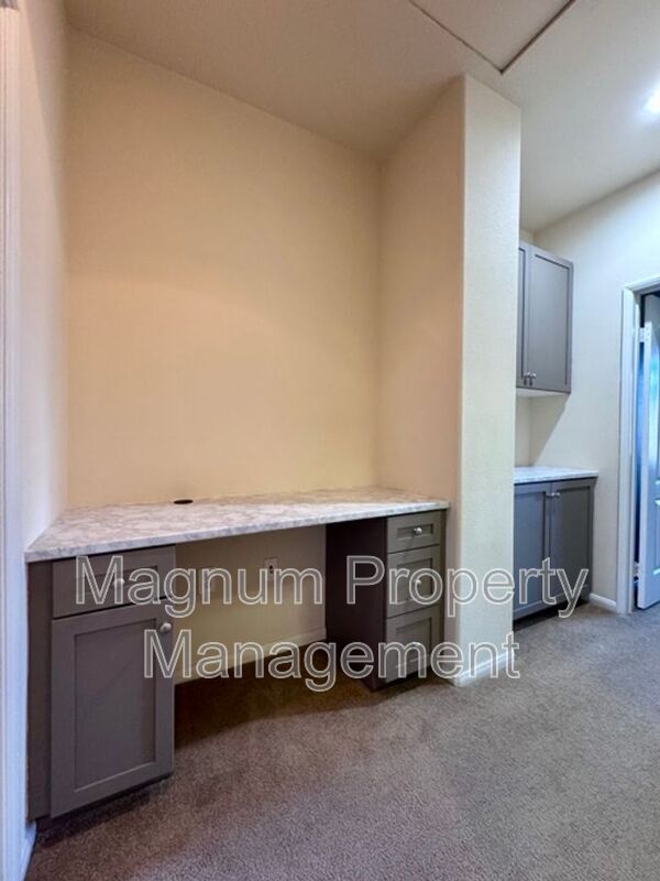 Building Photo - 30505 Canyon Hills Rd