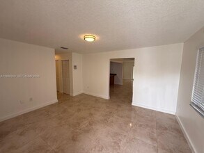 Building Photo - 1781 NW 16th St