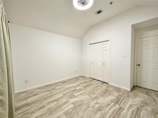 Building Photo - 3226 Candlepine Dr