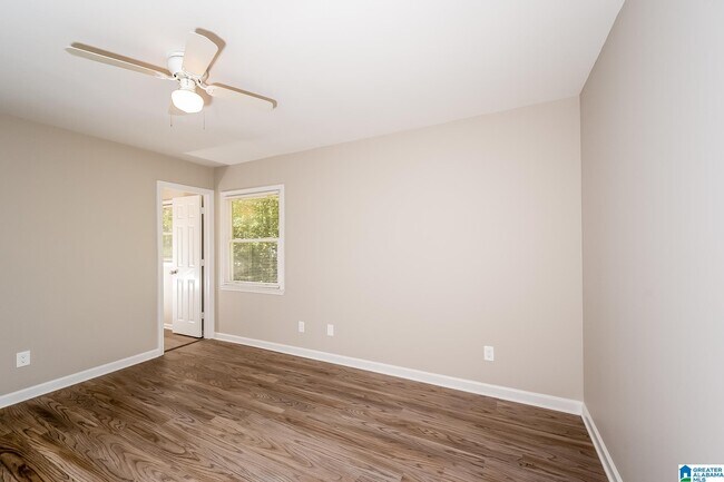Building Photo - 1112 Kawanda Ln