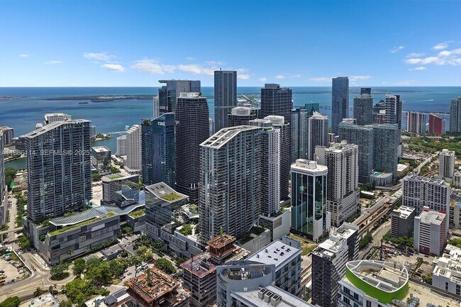 Building Photo - 88 SW 7th St