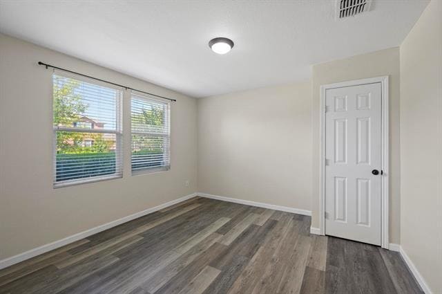 Building Photo - 2718 Lake Terrace Dr