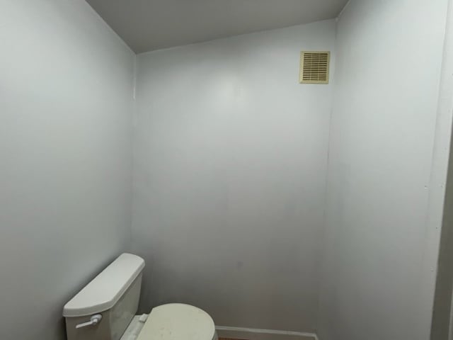 Building Photo - 1343 E Bowman St