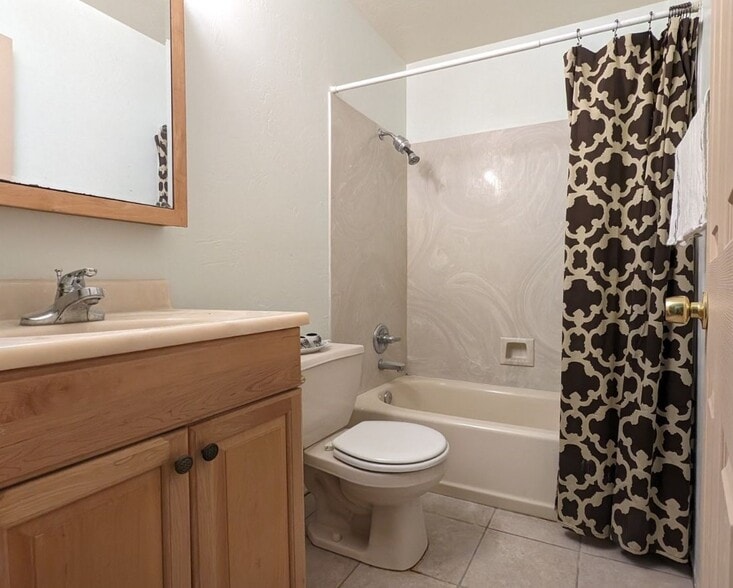 Bathroom 2 - 1330 E 10th St