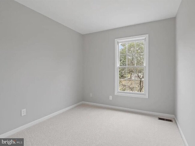 Building Photo - 43485 Plantation Terrace