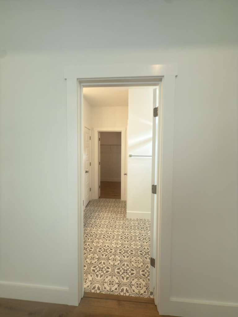 Building Photo - 25 Mainland Lakes Dr