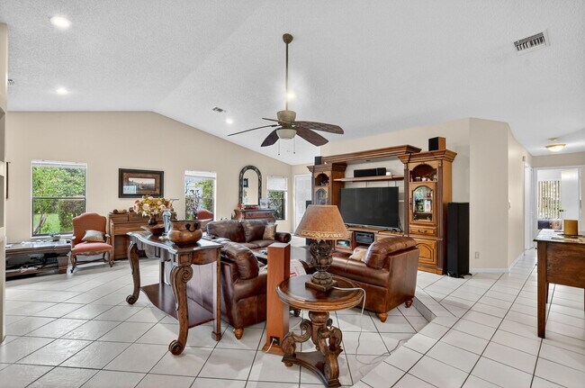 Building Photo - 20803 Cabrillo Way