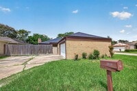 Building Photo - 2523 Creekway Cir
