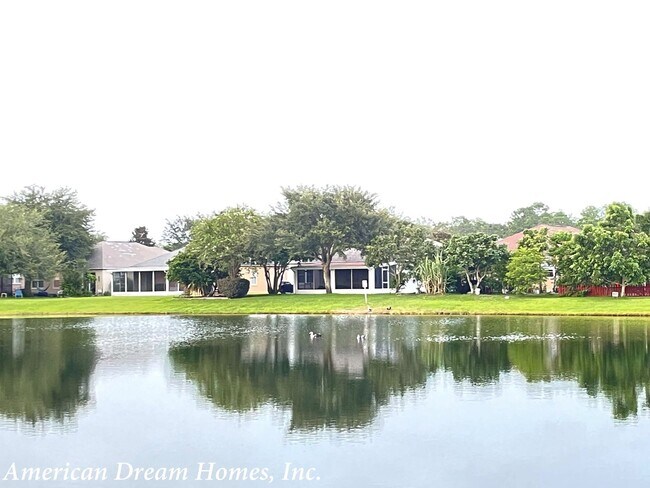Building Photo - A Gorgeous Home with Beautiful Water View in Andover Point!