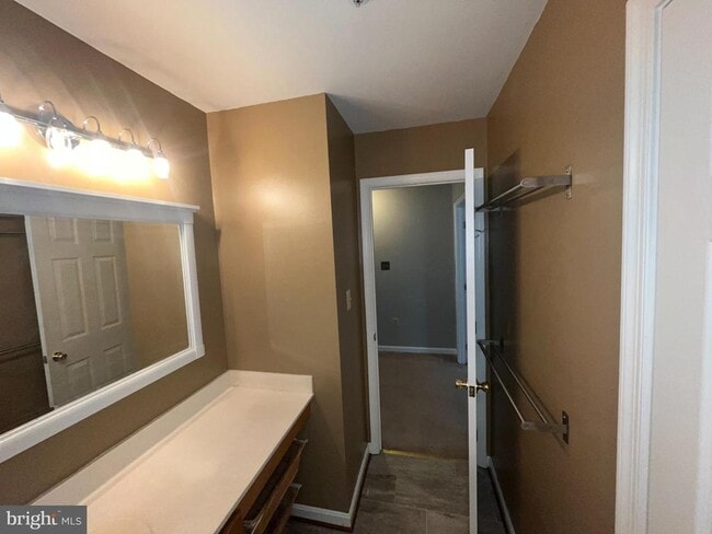 Building Photo - 47745 Devin Cir