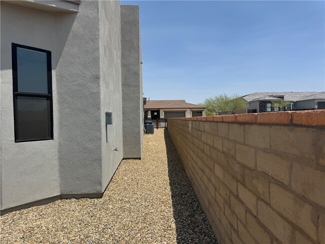 Building Photo - 3040 Fort Mojave Dr