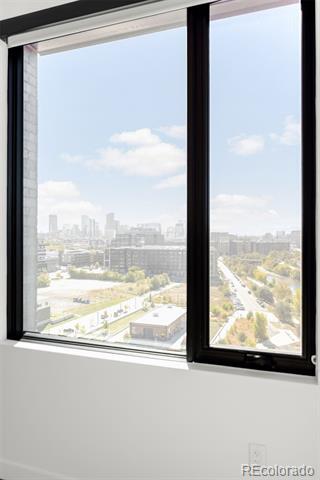 Building Photo - 3520 Chestnut Pl