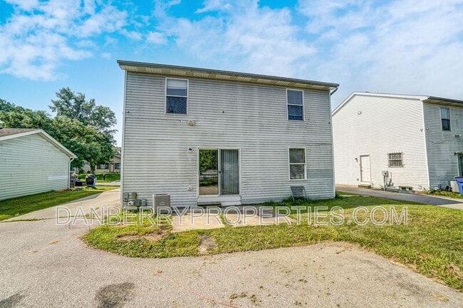 Building Photo - 3618 Willow Run Dr