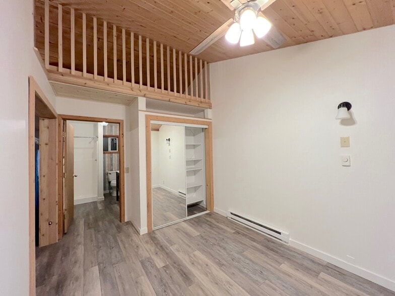 Bedroom with closet and Loft - 1150 Hidden Ranch Rd