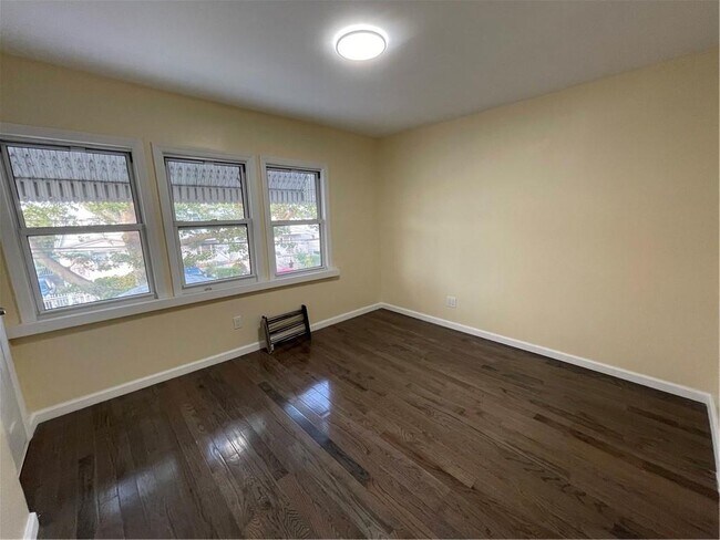 Building Photo - 111-24 169th St