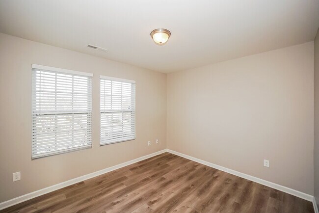 Building Photo - 6416 Brumit Ln