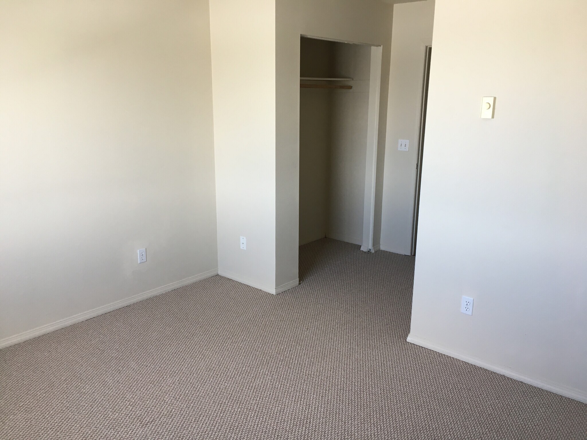 Bedroom 2 - 220 E Mission Ave