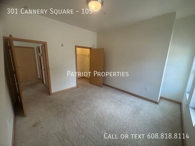 Building Photo - 301 Cannery Square